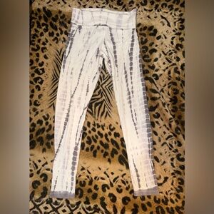 Mahina White and Gray Leggings